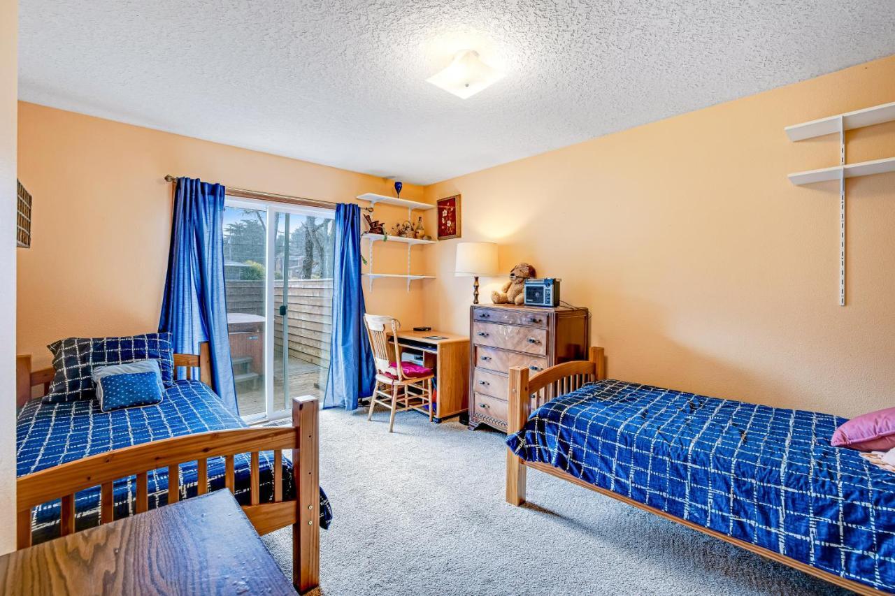 Bayocean Retreat Apartment Cape Meares Екстериор снимка